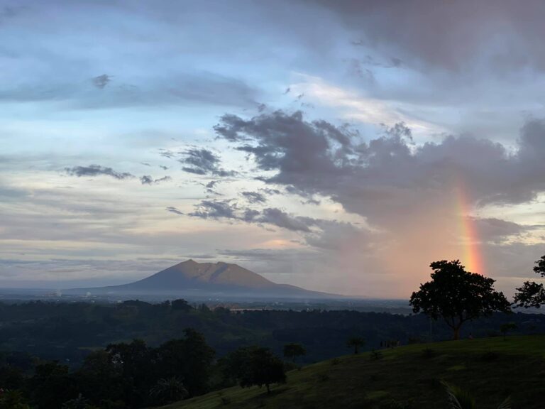 5 Places with the Best View of Mt. Arayat
