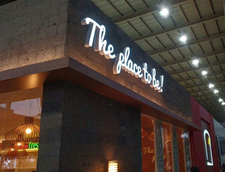 Boldly Fresh & Delicious: Cindy’s #ThePlaceToBe Opens Pilot Concept Store